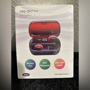 HBQ-Q82TW5 Wireless Earbuds - Red and Blue